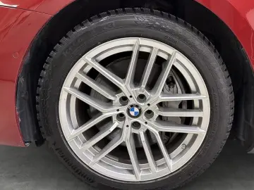 BMW 550 e xDrive M-Sport B&W Head-Up