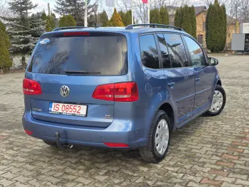 VW Touran 7 locuri 2011 1.6 TDI 105 CP euro 5