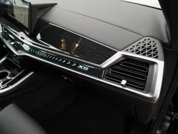 BMW X5 xDrive30d M-Sport 20  AHK ACC H&K KoZg K360