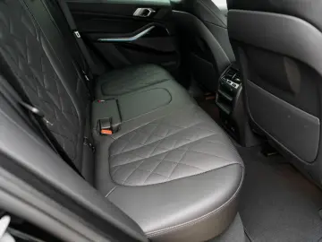 BMW X5 xDrive30d M-Sport 20  AHK ACC H&K KoZg K360