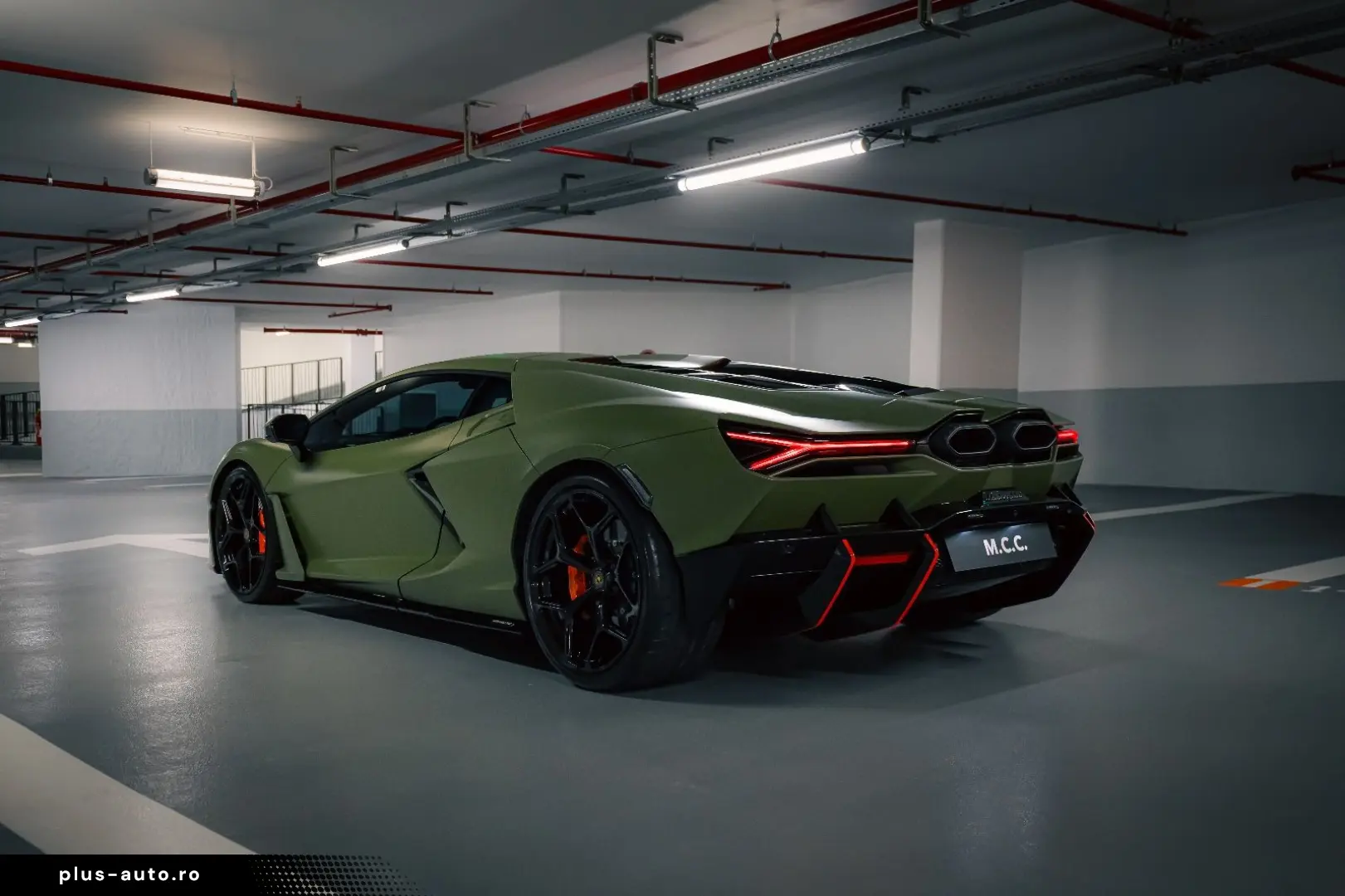 LAMBORGHINI Revuelto - Verde Turbine