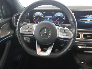 MERCEDES-BENZ GLS 400 d 4M