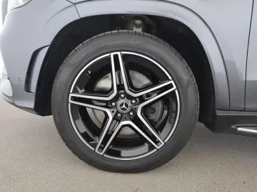 MERCEDES-BENZ GLS 400 d 4M