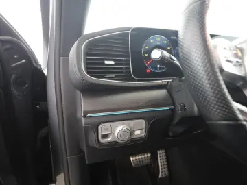 MERCEDES-BENZ GLS 400 d 4M