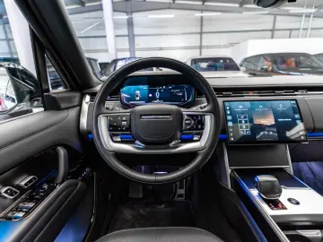 LAND ROVER Range Rover P615 SV   Fond TV   Hot-Stone Massag