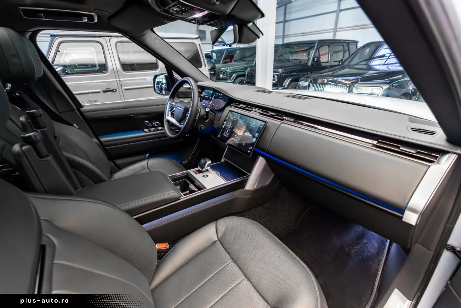 LAND ROVER Range Rover P615 SV   Fond TV   Hot-Stone Massag