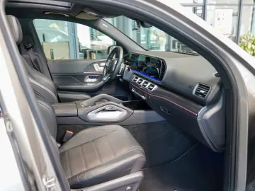 MERCEDES-BENZ GLS 400 d 4M