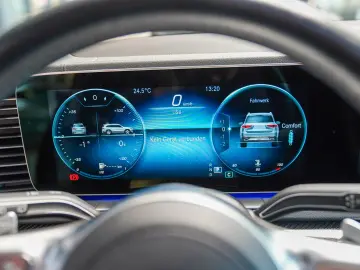 MERCEDES-BENZ GLS 400 d 4M