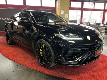 LAMBORGHINI Urus S B&O PANO SOFT HUD