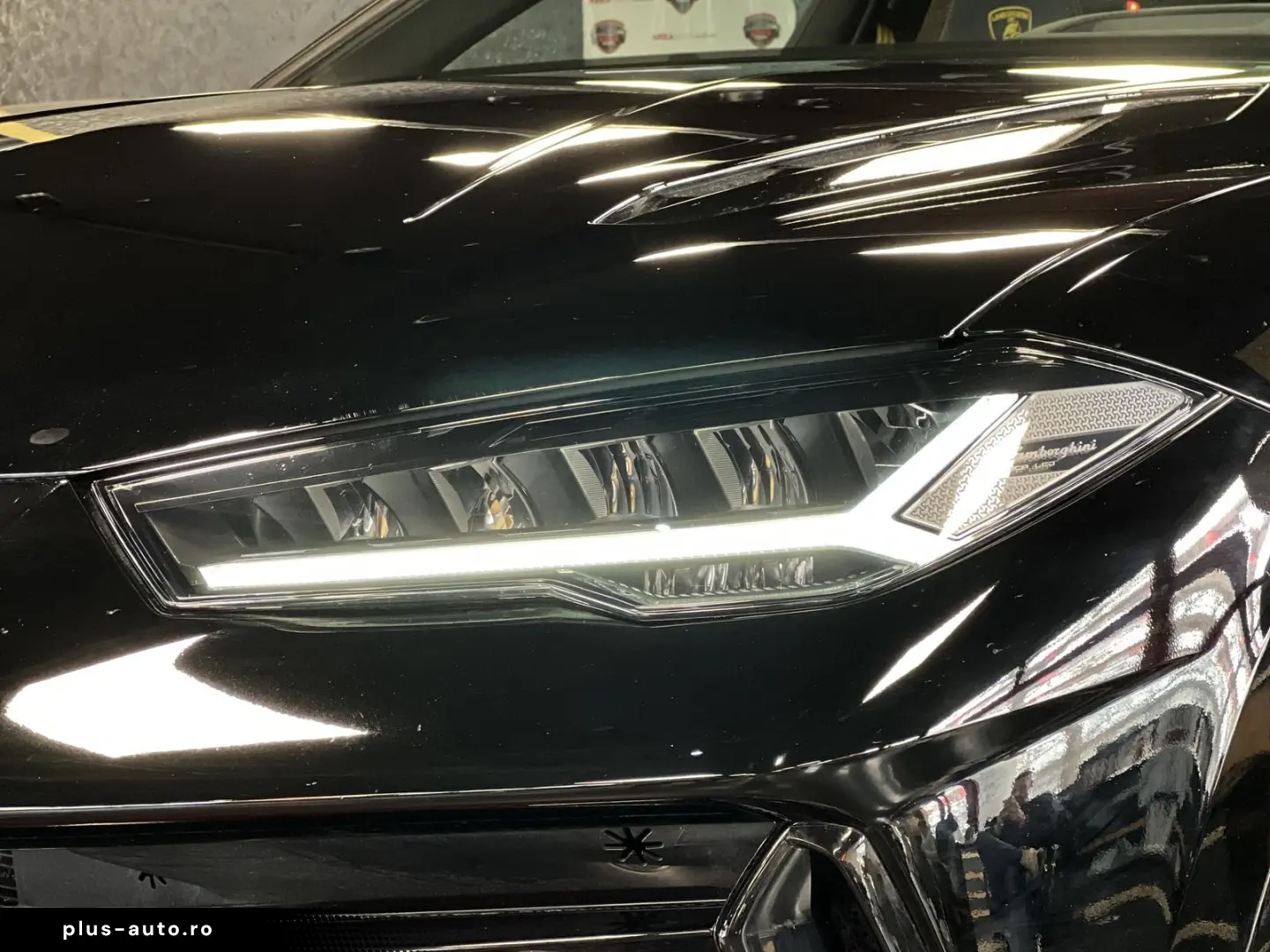 LAMBORGHINI Urus S B&O PANO SOFT HUD