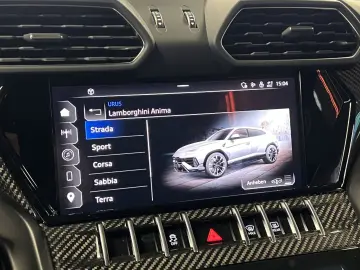 LAMBORGHINI Urus S B&O PANO SOFT HUD