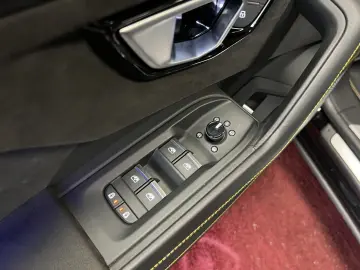 LAMBORGHINI Urus S B&O PANO SOFT HUD