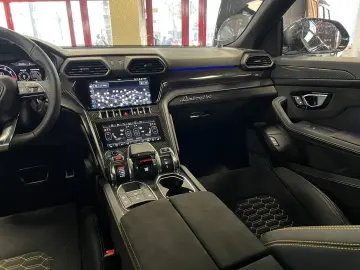 LAMBORGHINI Urus S B&O PANO SOFT HUD