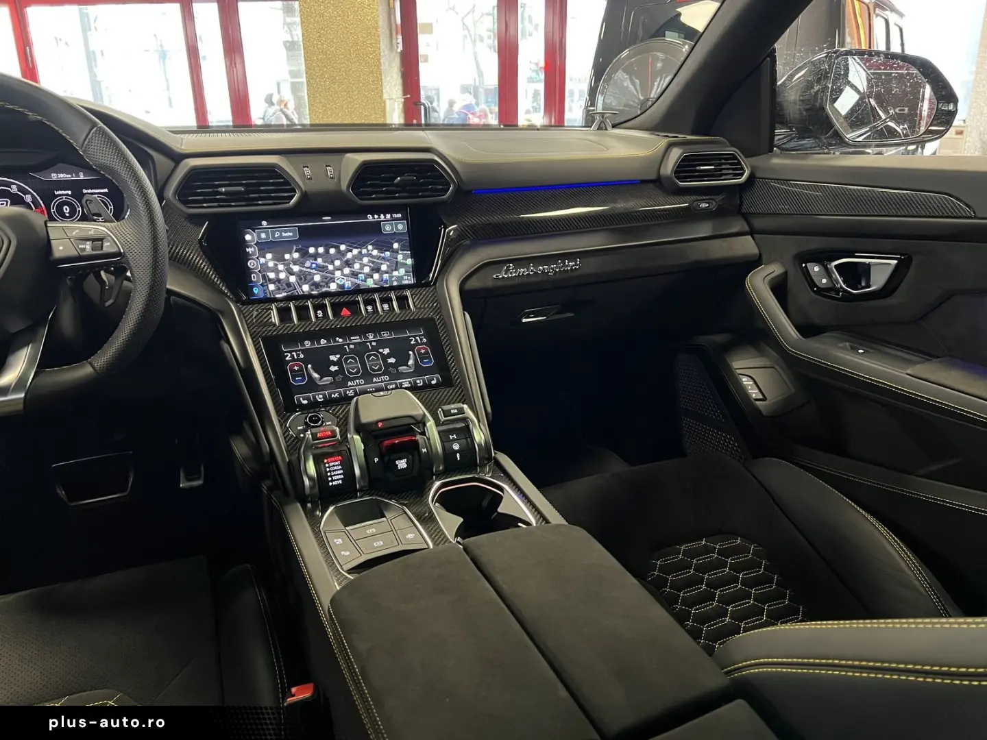 LAMBORGHINI Urus S B&O PANO SOFT HUD