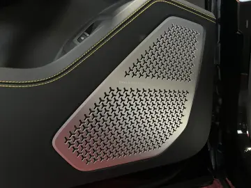 LAMBORGHINI Urus S B&O PANO SOFT HUD