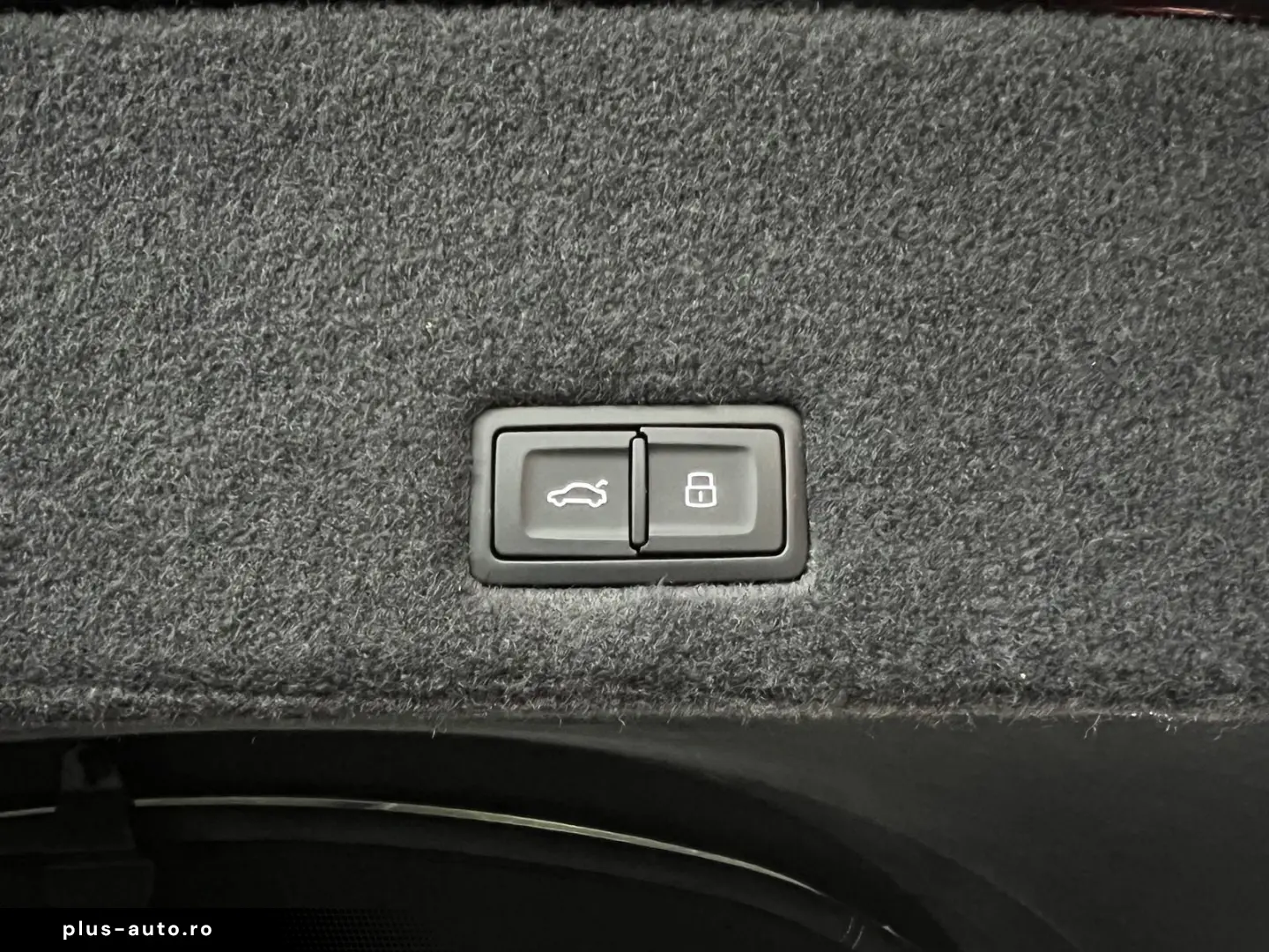 LAMBORGHINI Urus S B&O PANO SOFT HUD