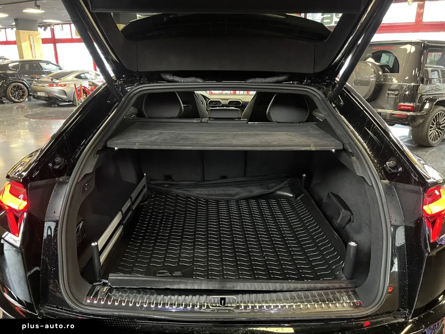 LAMBORGHINI Urus S B&O PANO SOFT HUD