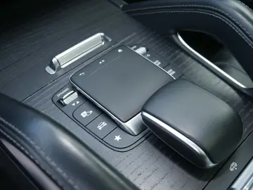 MERCEDES-BENZ GLS 350 d 4M