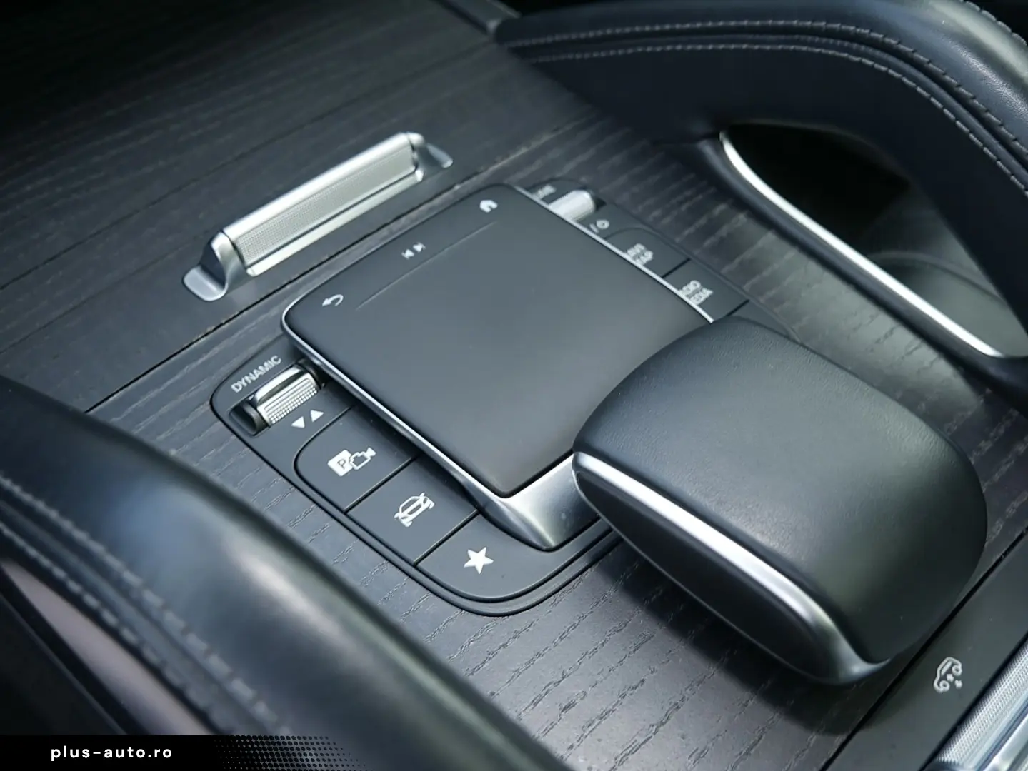 MERCEDES-BENZ GLS 350 d 4M