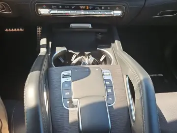 MERCEDES-BENZ GLS 400d 4Matic