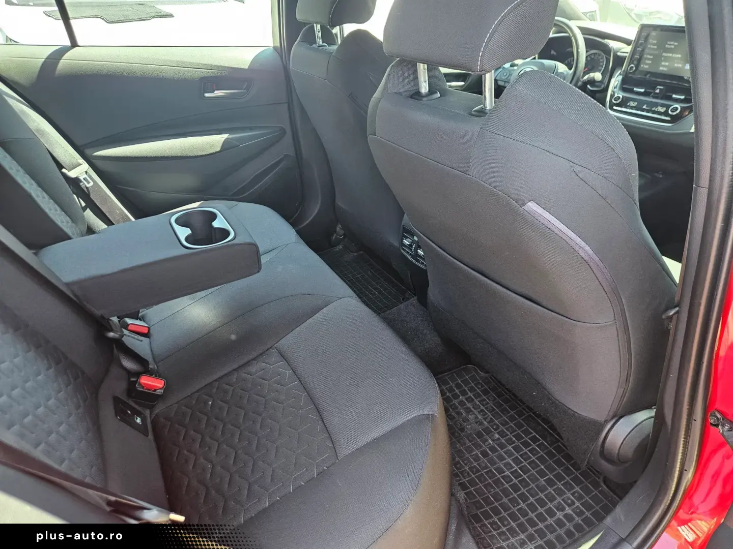 2020 benz 49000 kmDynamic CumpRoNouLeasing GarfabrTVA