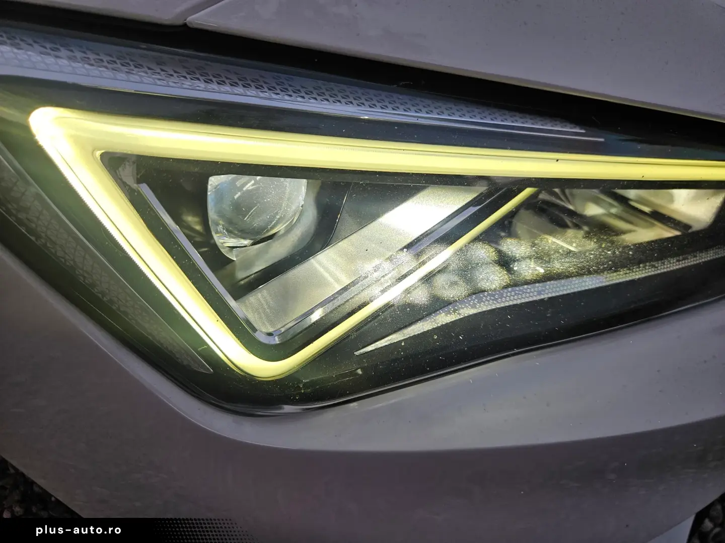 2022 automata superdotat 65000 km hybrid matrixled TVA ded