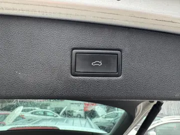 CumpRoNouLeas2022 automat 64000 km 1.5TSI 150cp Tva