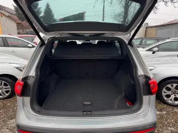 CumpRoNouLeas2022 automat 64000 km 1.5TSI 150cp Tva