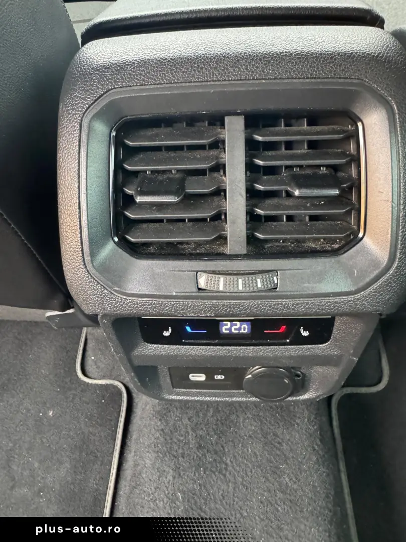 CumpRoNouLeas2022 automat 64000 km 1.5TSI 150cp Tva