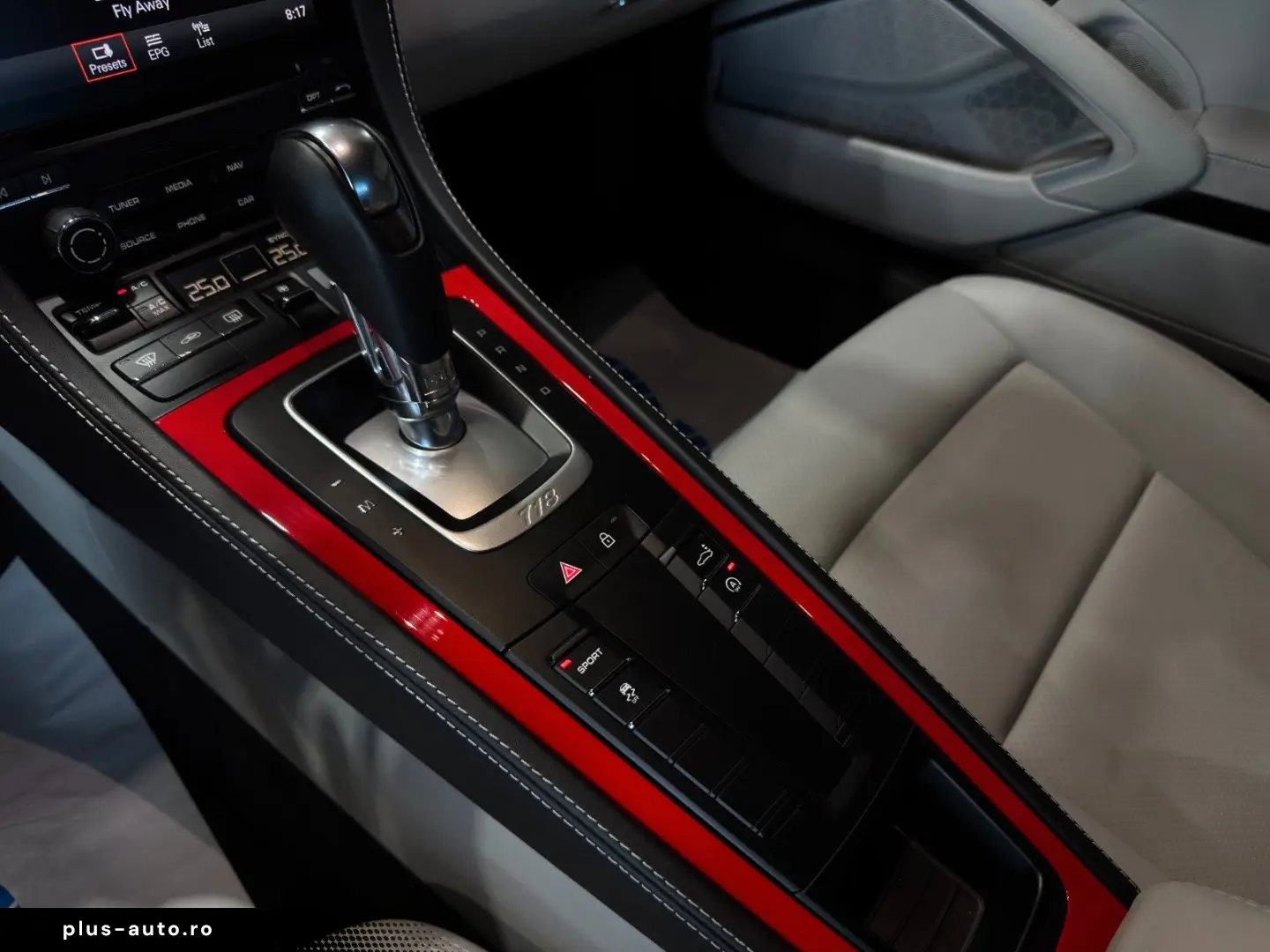 PORSCHE Cayman 718 NAVI BI-XENON LED LEDER RÜCKFAHRKAM