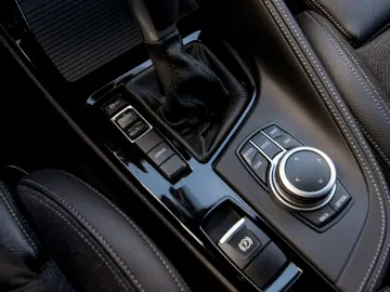 BMW X2 25e xDrive Pachet M - PRELUARE LEASING