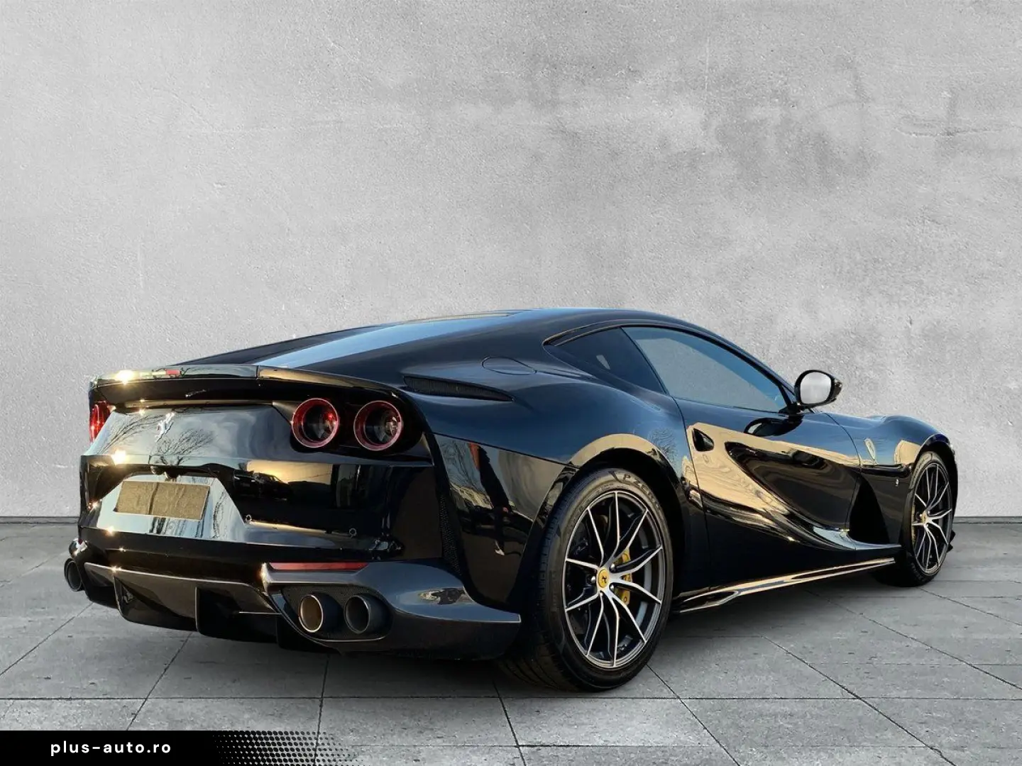 FERRARI 812 Superfast FULL CARBON FULL XPEL RFK NERO DS
