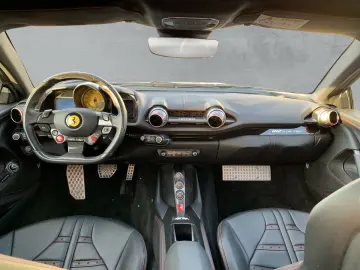 FERRARI 812 Superfast FULL CARBON FULL XPEL RFK NERO DS