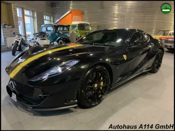 FERRARI 812 Superfast 6.5l V12   LIFT   KAMERA   JBL