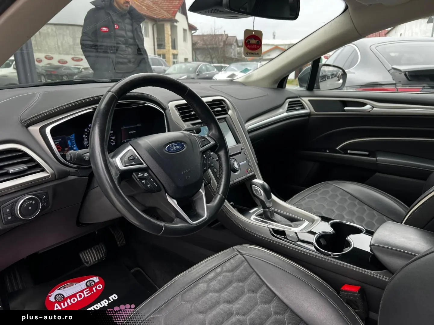 Ford Mondeo Gen-Iv-2014