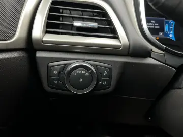 Ford Mondeo Gen-Iv-2014