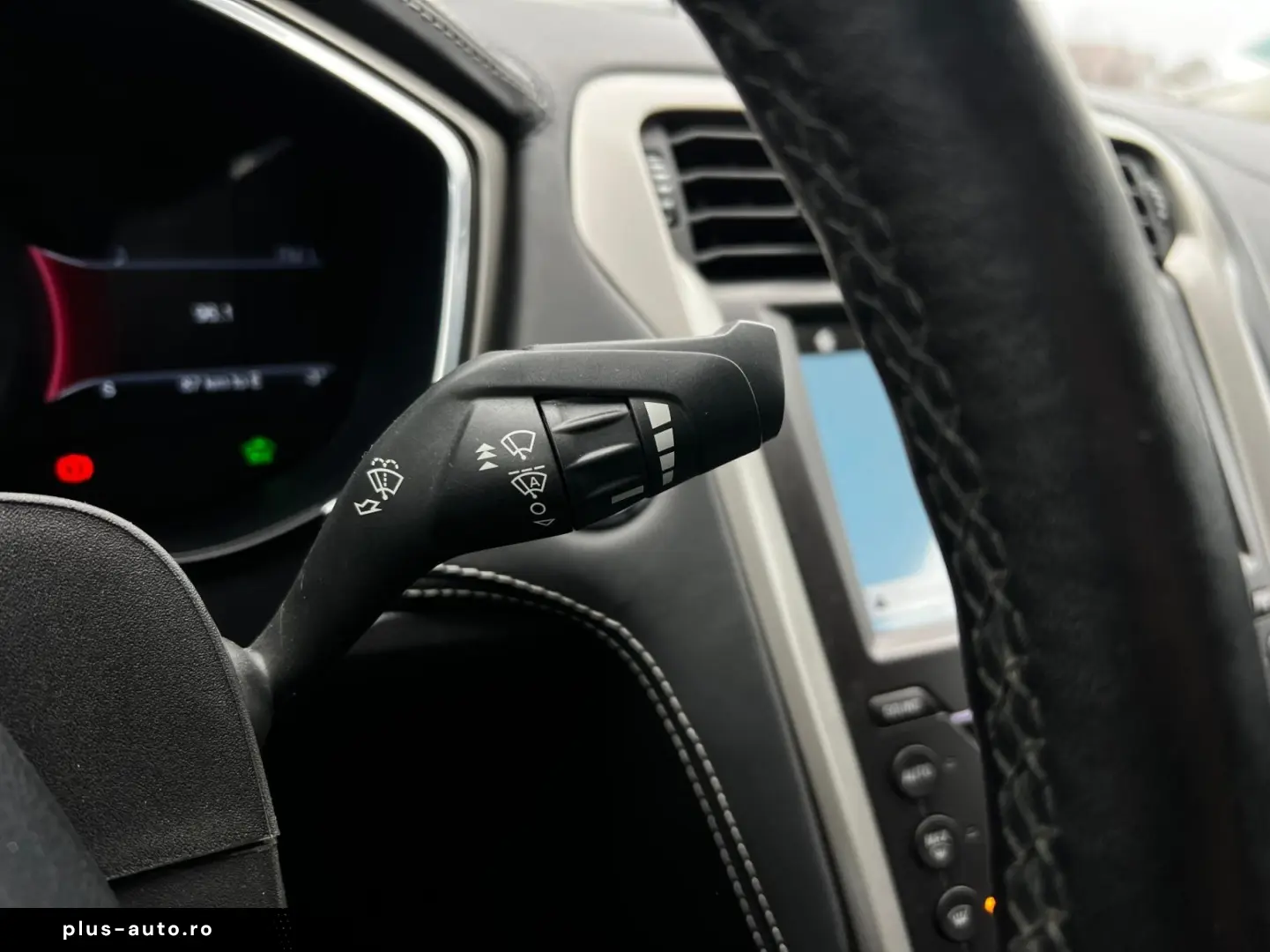 Ford Mondeo Gen-Iv-2014