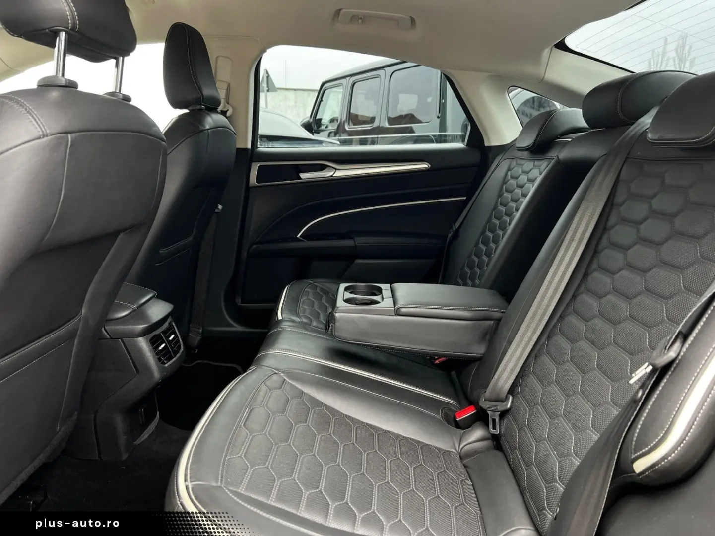 Ford Mondeo Gen-Iv-2014