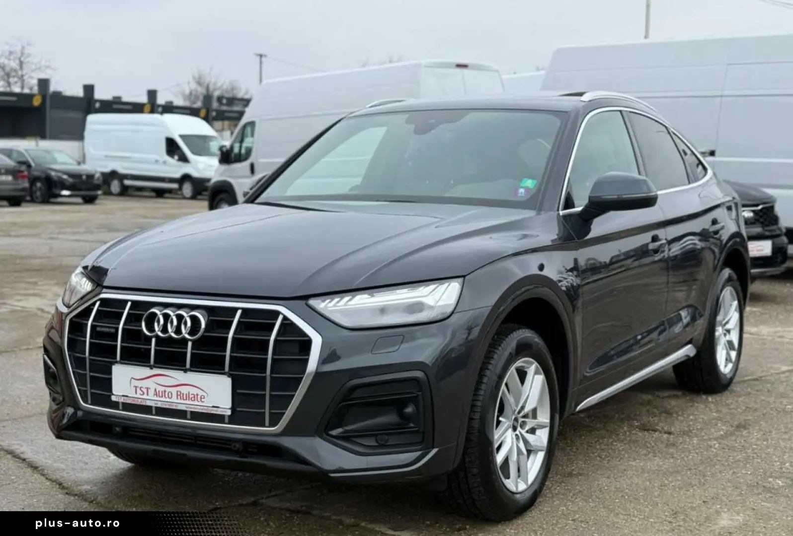 Audi Q5 Gen-Fy-2016