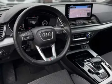 Audi Q5 Gen-Fy-2016