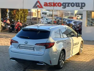 TOYOTA Corolla TS 1.8 Hybrid Dynamic 140 CP