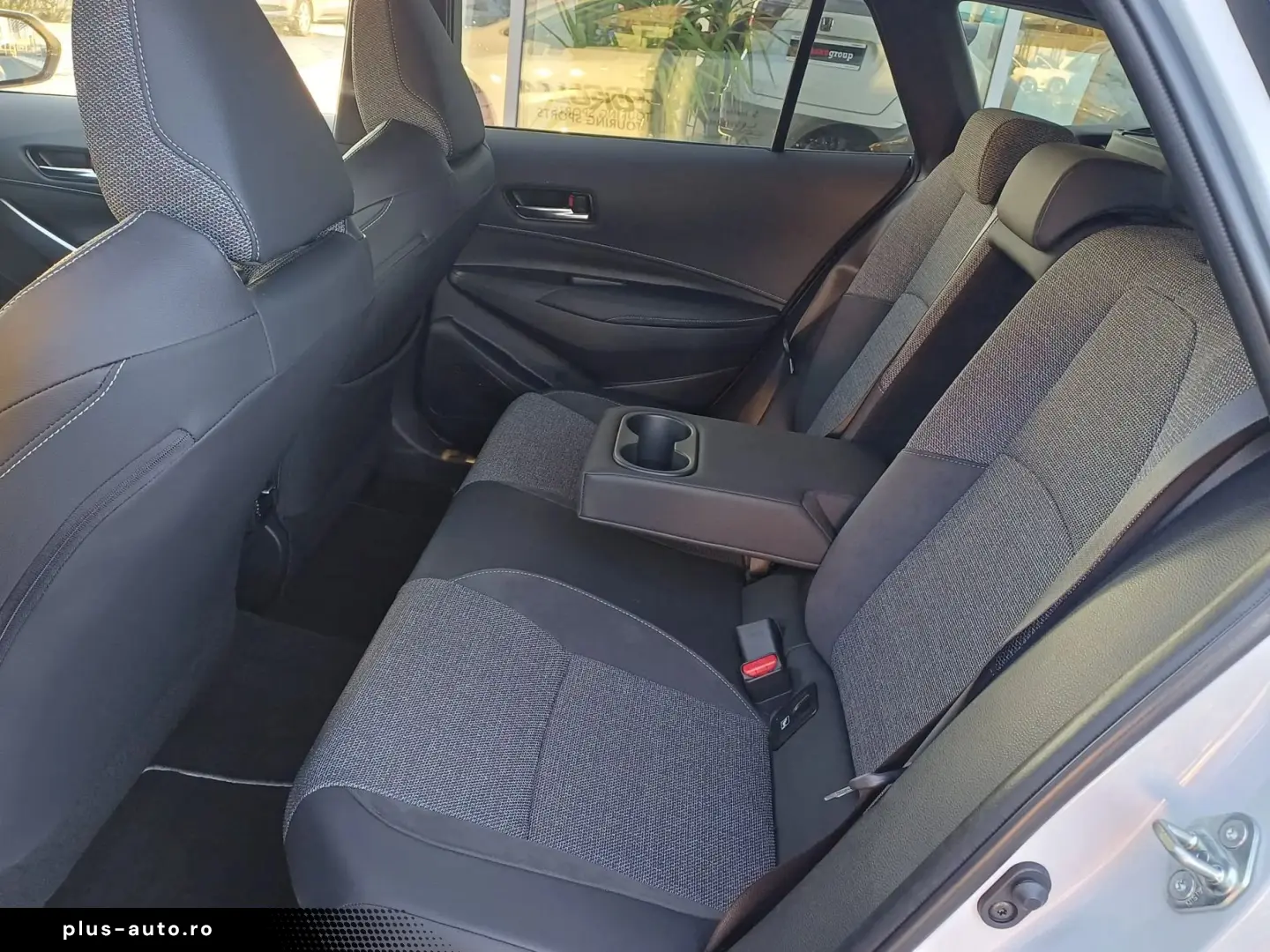 TOYOTA Corolla TS 1.8 Hybrid Dynamic 140 CP