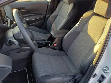 TOYOTA Corolla TS 1.8 Hybrid Dynamic 140 CP