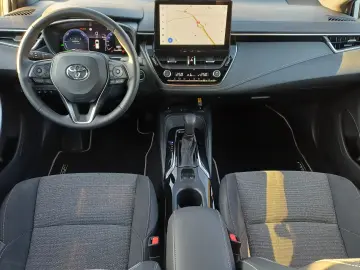 TOYOTA Corolla TS 1.8 Hybrid Dynamic 140 CP