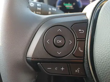 TOYOTA Corolla TS 1.8 Hybrid Dynamic 140 CP