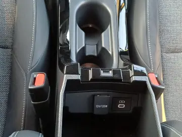 TOYOTA Corolla TS 1.8 Hybrid Dynamic 140 CP