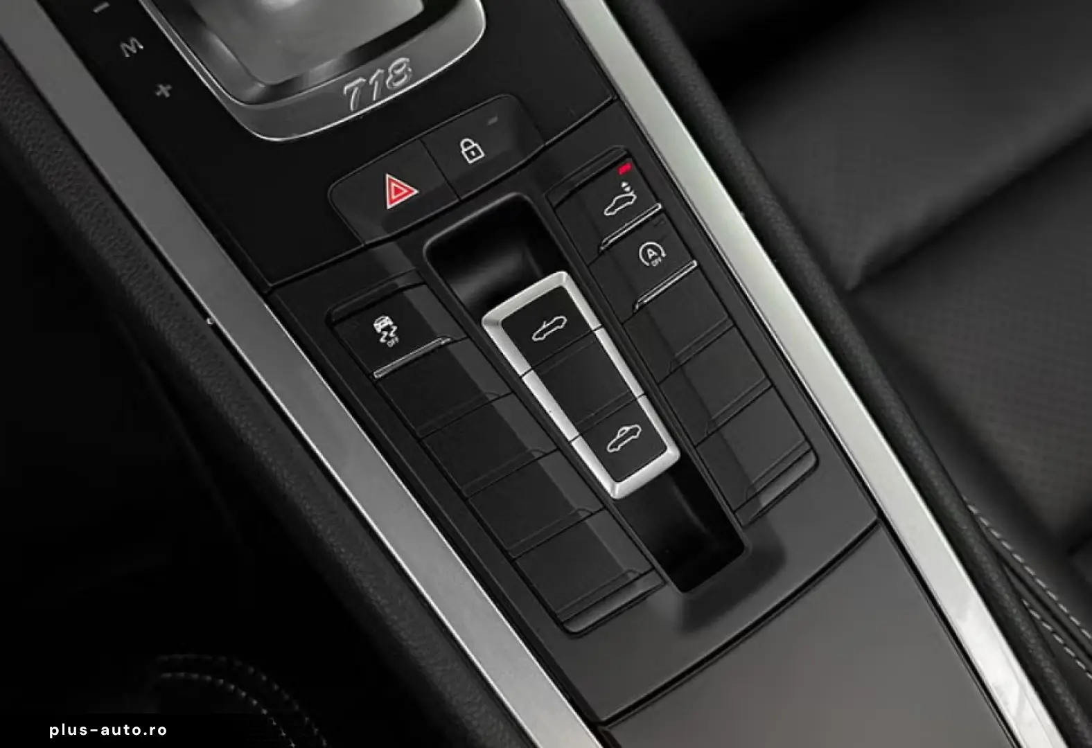 Porsche 718 Boxster PDK 300CP Bose