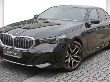 BMW 520 d M Sportpaket AHK Pano STHZ