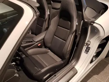 Porsche 718 Boxster Style Edition