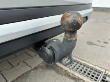 SKODA Superb Combi 2.0 TDI Scout 4x4 AHK KAMERA ACC